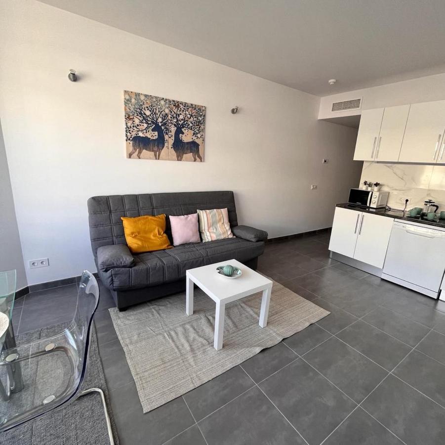 Moderno Y Reformado Estudio Palmeras Appartamento Fuengirola Esterno foto